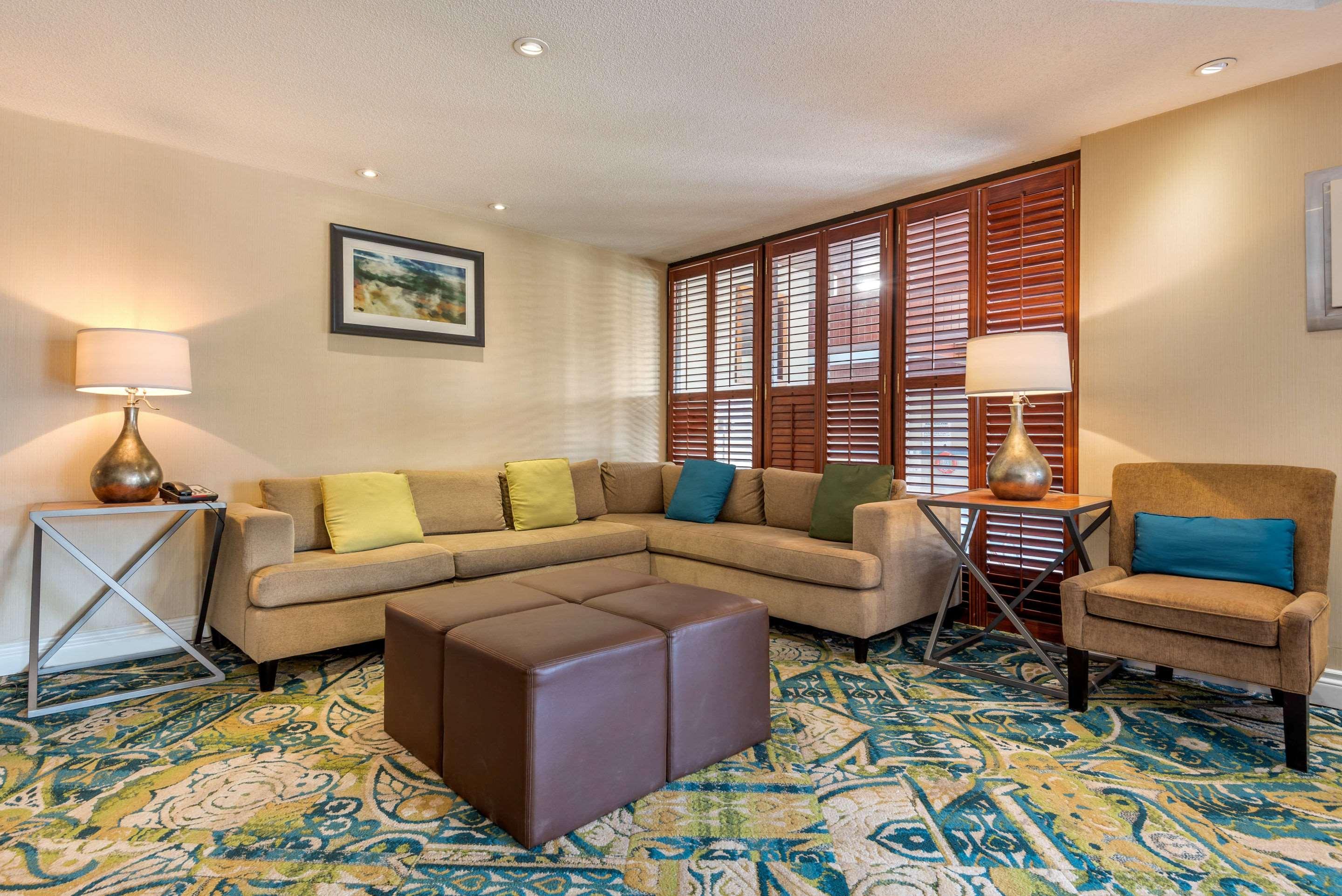 Quality Inn & Suites Brampton Kültér fotó