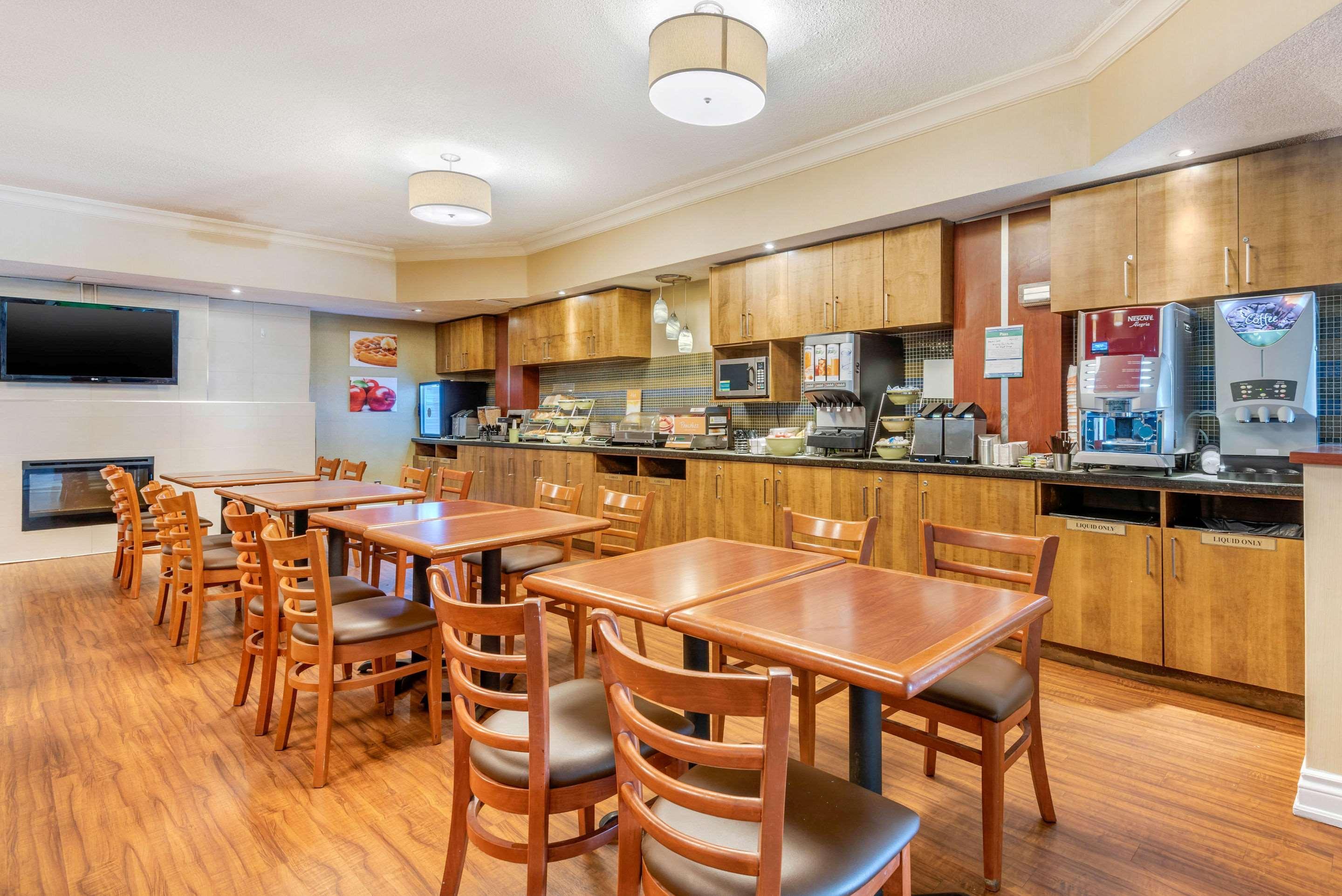 Quality Inn & Suites Brampton Kültér fotó