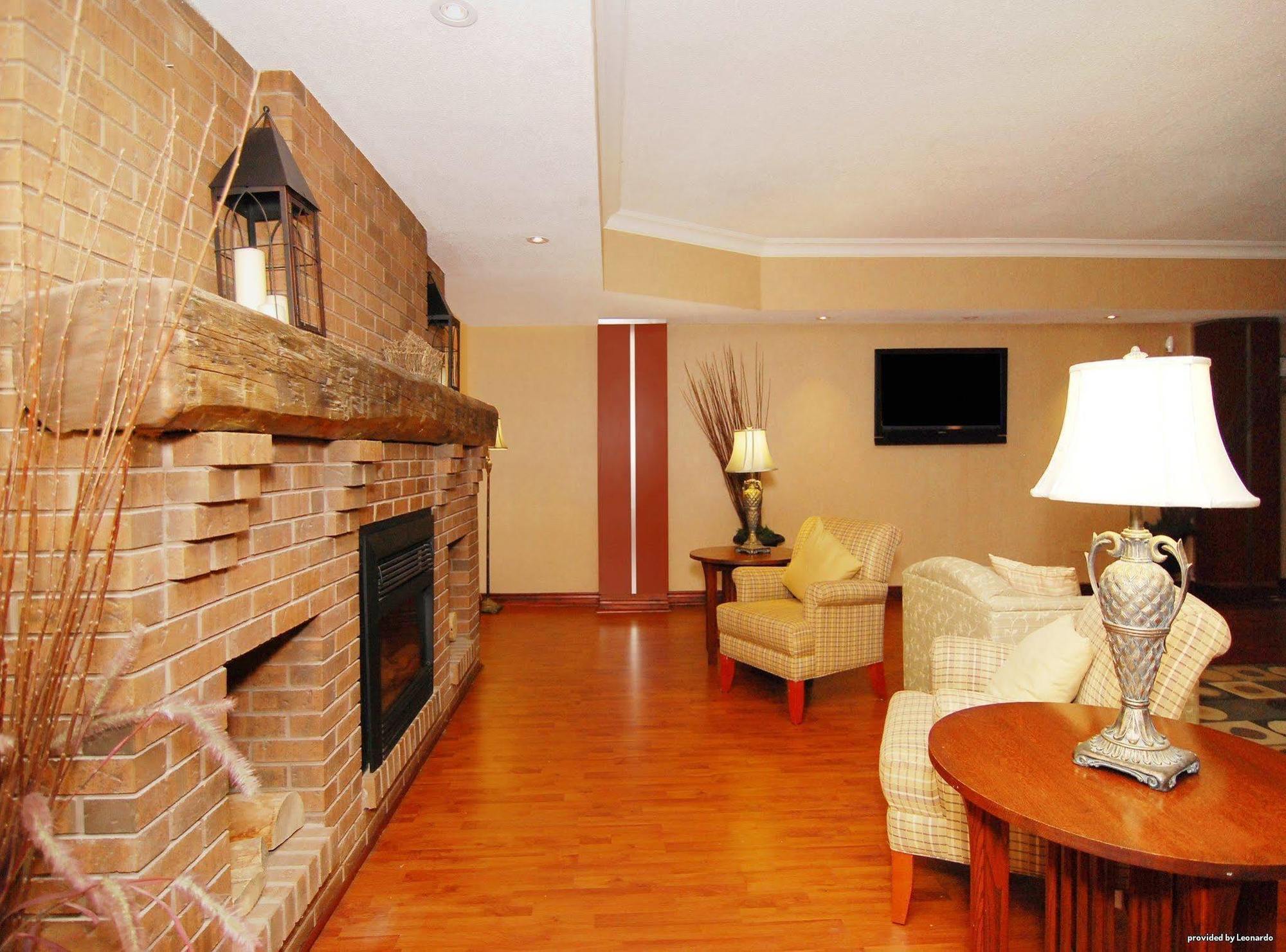 Quality Inn & Suites Brampton Kültér fotó