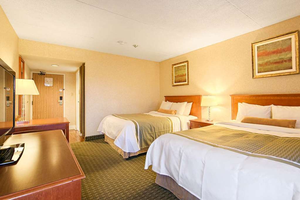 Quality Inn & Suites Brampton Szoba fotó
