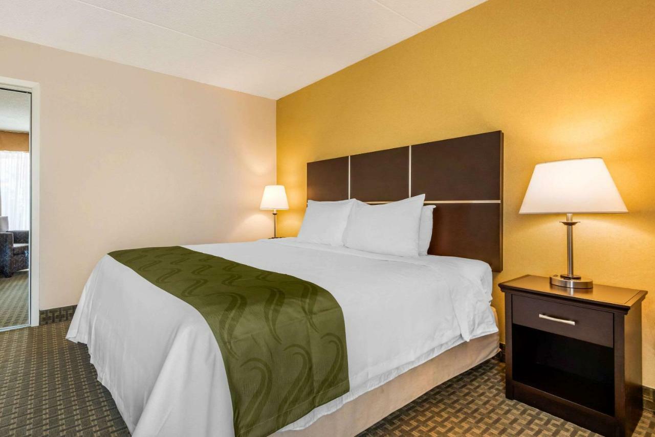 Quality Inn & Suites Brampton Kültér fotó